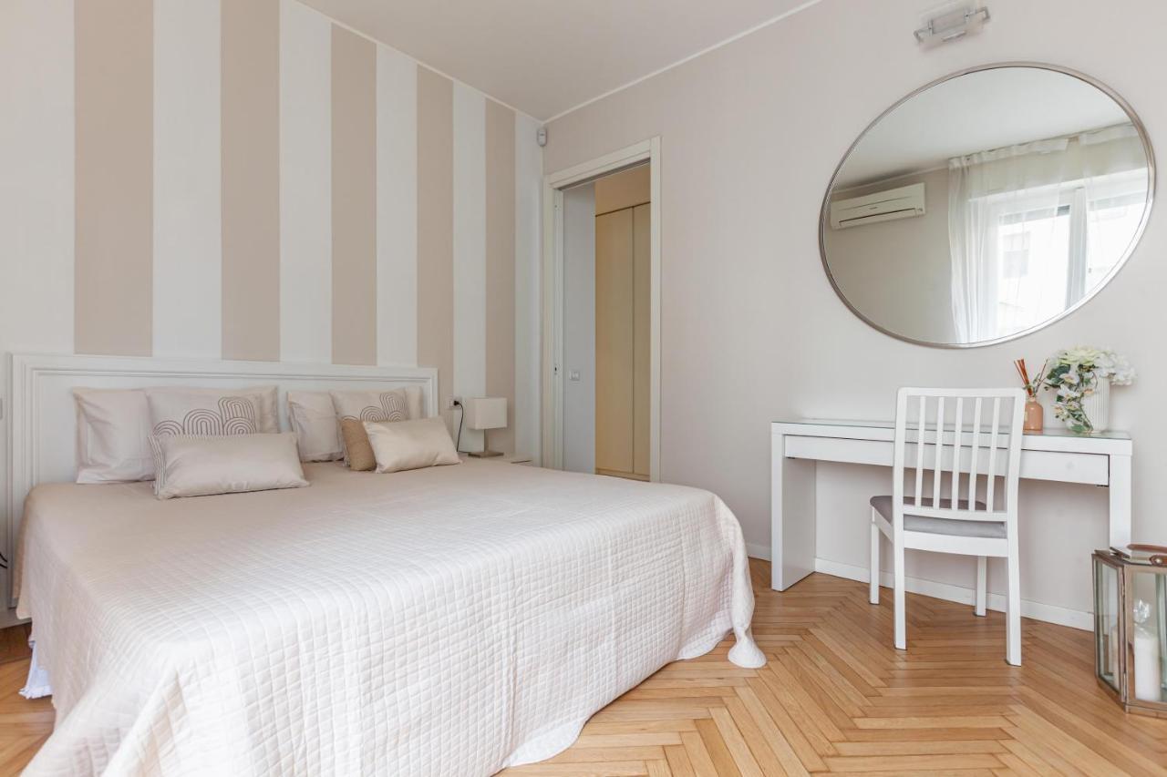 Bright Apt In Milano Citta Studi - 2 Balconies Ngoại thất bức ảnh